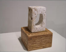 WOEBLED, 4.75 x 4.75 x 7.25 - Plaster, styrofoam, dried leaves